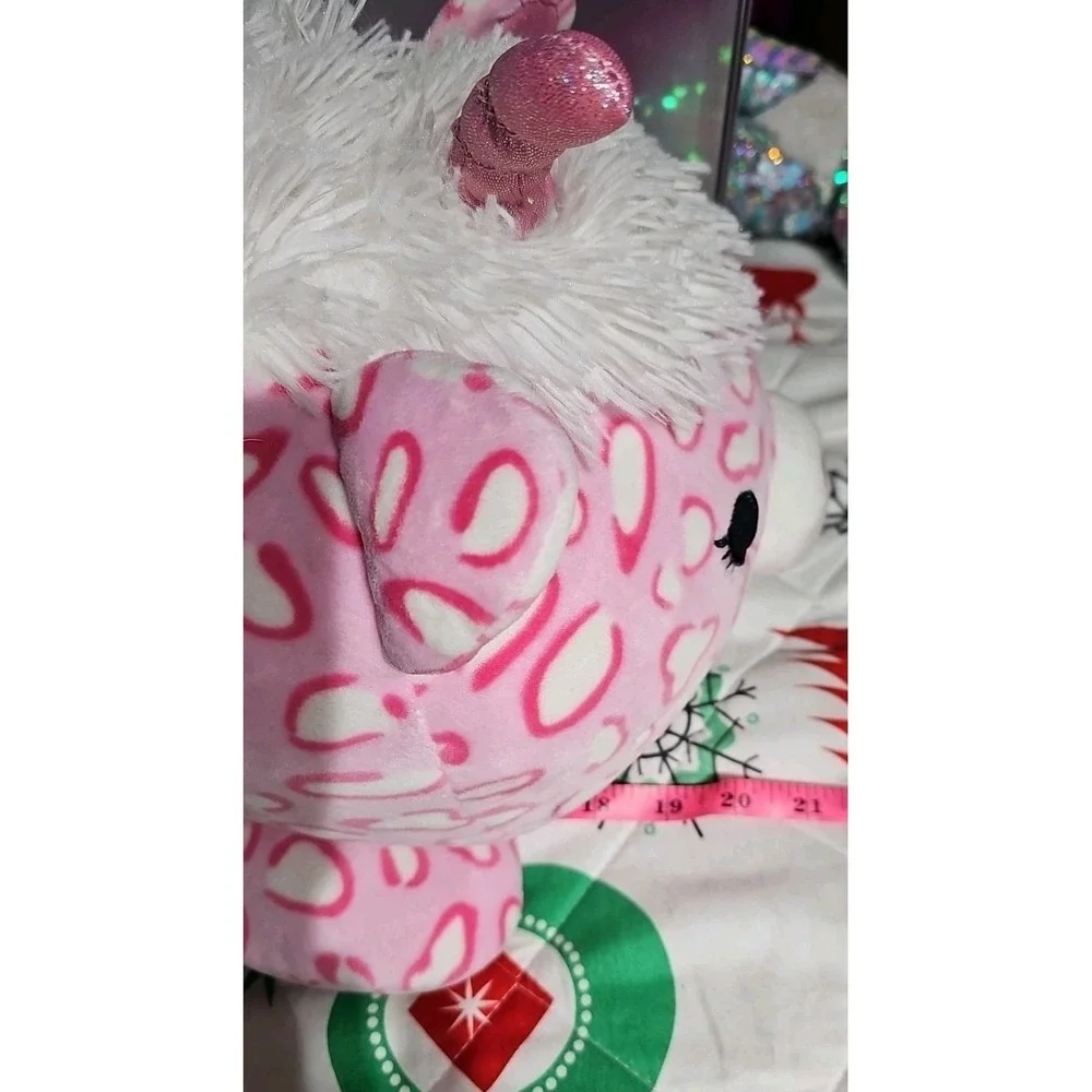 Squishmallow 22